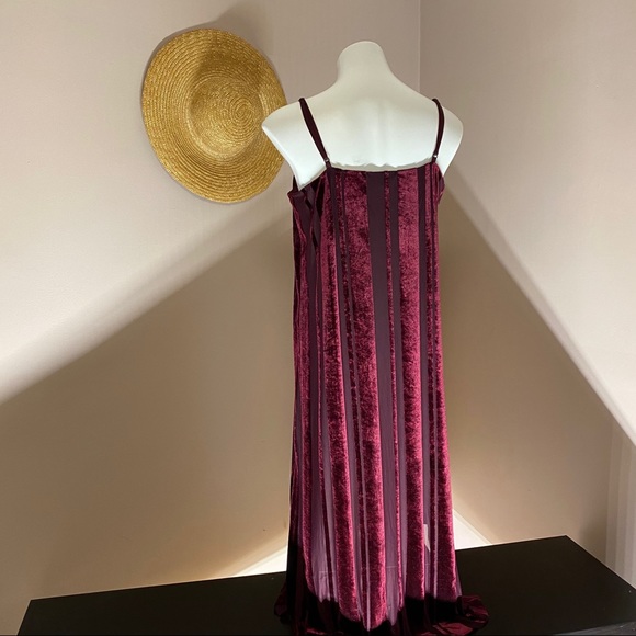 DKNY Velvet Dress Size L - Picture 2 of 4